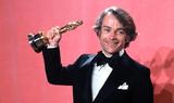 画像: 「ロッキー」でオスカーを受賞した時のアヴィルドセン監督
