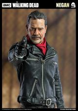 画像2: 約31センチ、衣装は布・合皮を使用した「ウォーキング・デッド」 ニーガンの1/6 アクションフィギュアが発売!