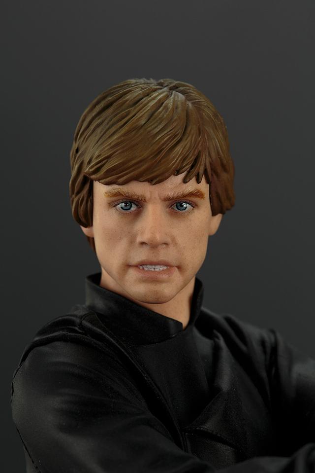 画像3: 『ジェダイの帰還』でのルーク・スカイウォーカーがARTFX+化!
ダース・ベイダーと皇帝の前で対決するシーンも再現可能!