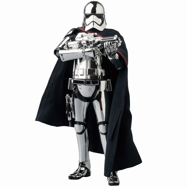 画像2: 「スターウォーズ 最後のジェダイ」キャプテン・ファズマ