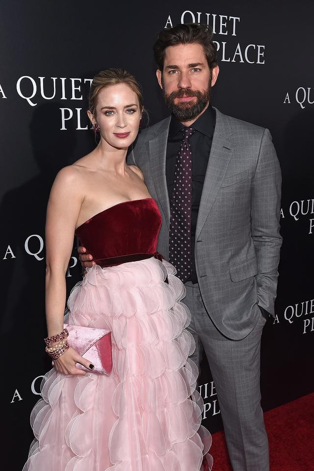 画像: エミリー・ブラントとジョン・クラシンスキー夫妻