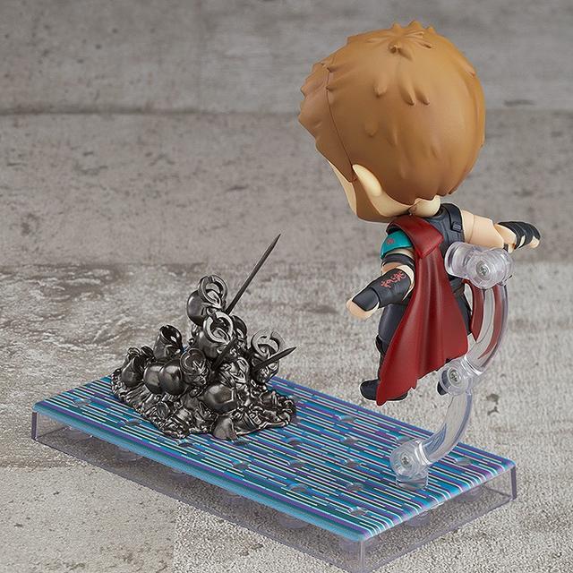 画像3: 非売品クリス・ヘムズワースのサイン入りポートレート付き!! 「マイティ・ソー バトルロイヤル」ねんどろいど ソー DX Ver.