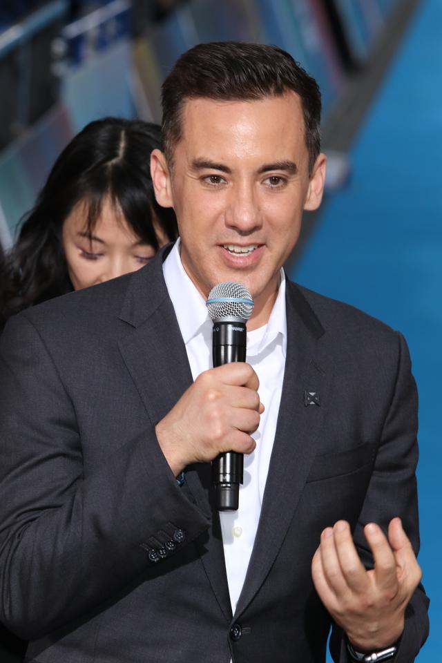 画像: ドハーティー監督も喜びの言葉を