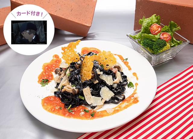 画像: 赤井のキノコとチーズの黒パスタ