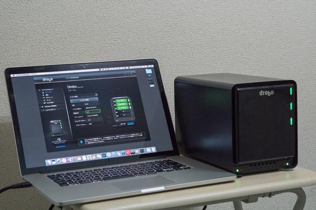 画像: http://www.drobo-jp.com/drobo/pdr5dt.html