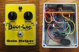 画像: Boot-Leg Gain Helper GHP1.0:ブースター系はけっこう中身がスカスカだったりする。「ブティック系」と称して、開けてみたら単なる可変抵抗だったりすることも…。でもこれはちゃんとしています。