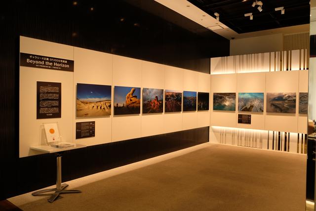 画像: ギャラリーではGFX50Sの写真展が開催されている