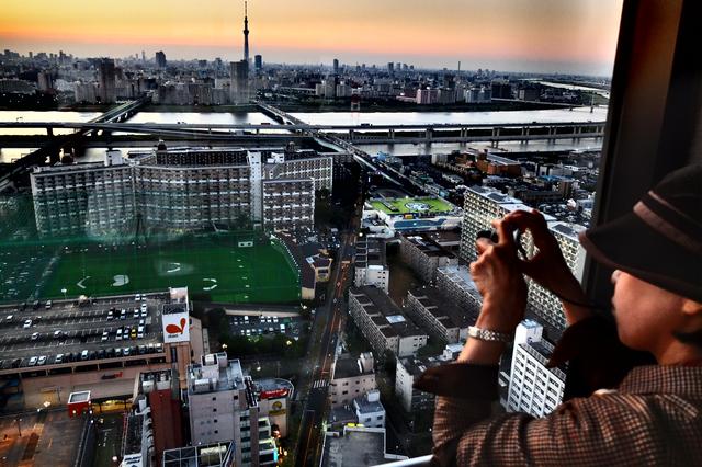 画像: ▲カメラの機能(エフェクト)を駆使していますが、構図はわりに古典的で、そのマッチングが浮遊感のようなも のを演出しています。 ■フジフイルムXF1 プログラムAE マイナス1.3 露出補正 WB:オート ISO400