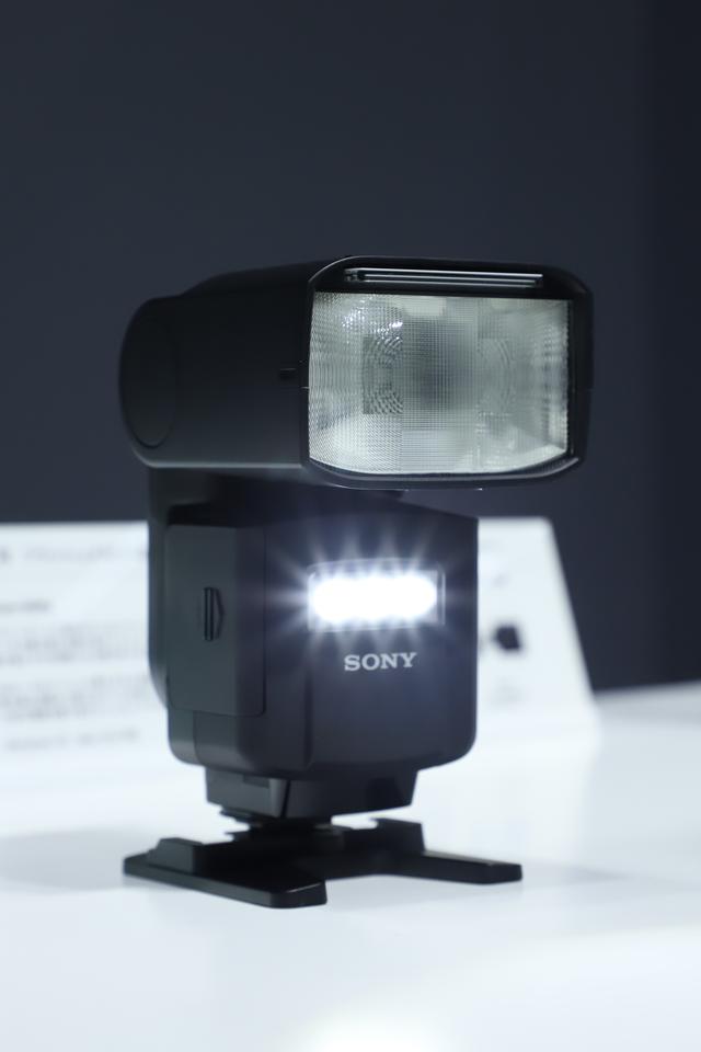 画像2: α7 Ⅲのタッチ&トライに早くも行列!