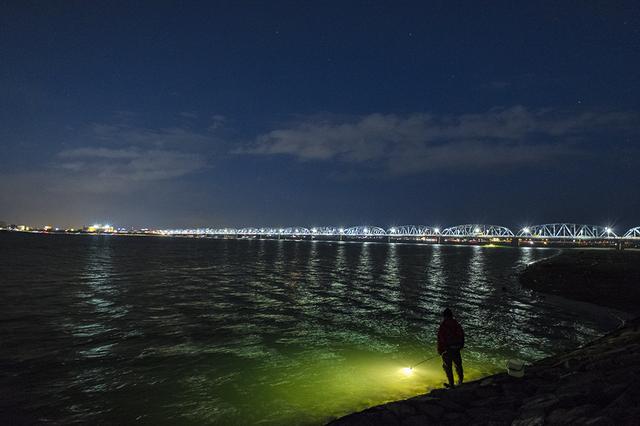 画像: ■XF10-24mmF4 R OIS 絞りF4 1/2秒 ISO3200 *共通撮影データ=X-T2 フィルムシミュレーション:ベルビア
