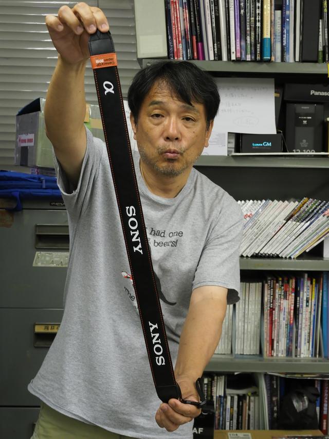 画像: 表面のデザインです。シンプルでいいっすねー。