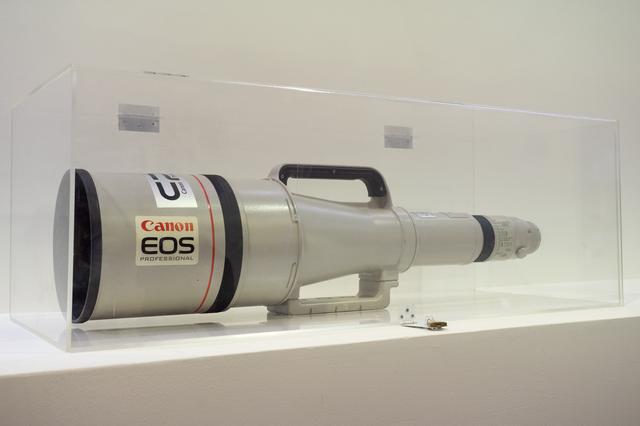 画像: ▲カウンター横にはEF1200mmのディスプレイが。