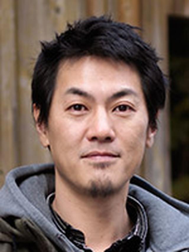 画像: 曽根原昇 (そねはら のぼる) 1971年生まれ・愛知県出身。信州大学大学院修士課程を修了。写真撮影および映像制作系の会社を経て2006年よりフリーランスとなる。2010年に活動拠点を長野県より関東地方に移し、カメラ専門誌やWEB等で機材や撮影にかんする記事を執筆するほか、各種叢書・単行本などの撮影をしている。写真展に「イスタンブルの壁のなか」(2016年オリンパスギャラリー東京・大阪)など。