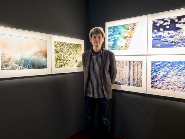 画像: 写真家の草彅裕さん。