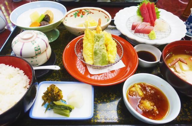 画像: 高級料亭でもランチならナント3000円代から!