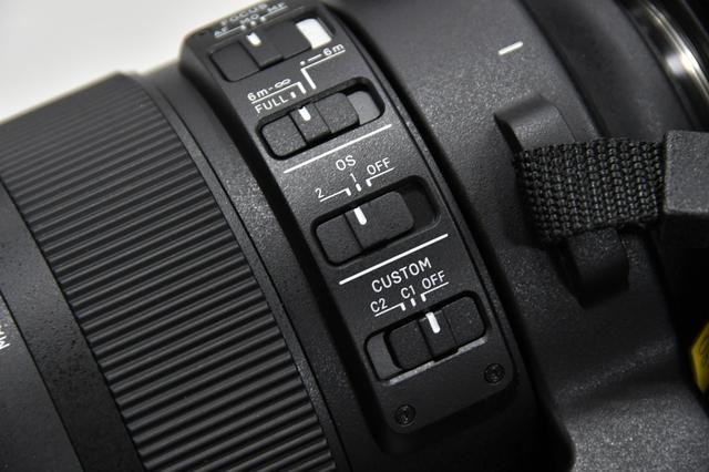 画像: 吸い付くように止まる手振れ補正OS(Optical Stabilizer)、流し撮りにはモード2