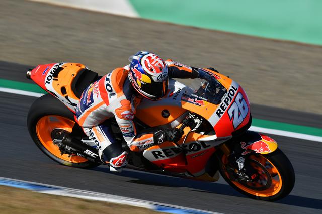画像: ダニ・ペドロサのホンダでのラストラン、手持ちで流すのが二輪スタイル ■絞りF16 1/250秒 ISO200 500mm域 OSモード2