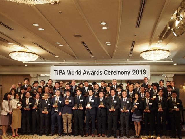 画像: 最後の全員の集合写真。いいですね、なんか学校みたいで。
