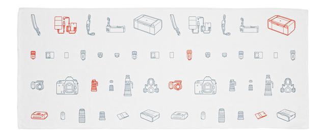 画像: カメラ、プリンター、レンズ、スピードライトやバッテリー、カートリッジなどが描かれた線画イラスト