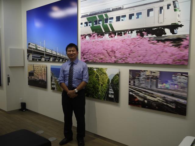 画像2: 杉山 慧写真展「走れ! グリーンストライプ! 特急『踊り子』号」、
FMエキシビションサロン銀座1階で10月8日(火)15時まで。