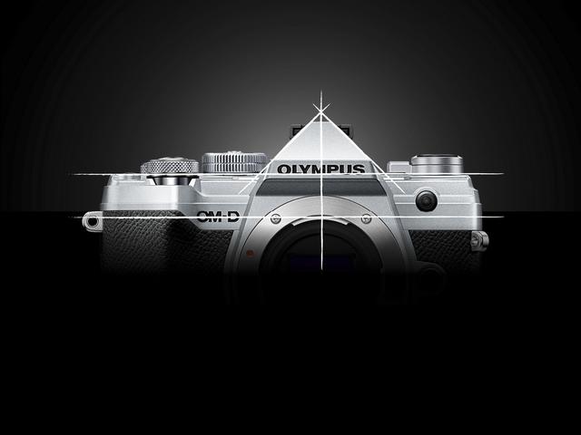 画像: ▲OMシステムの伝統的なデザインを継承。ファインダー部のデルタカットにより、一目で「OM-D」シリーズと分かる。