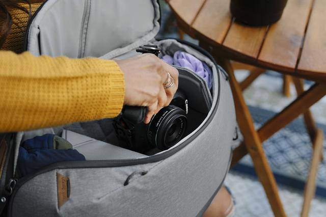 画像2: Everyday Backpack Zip