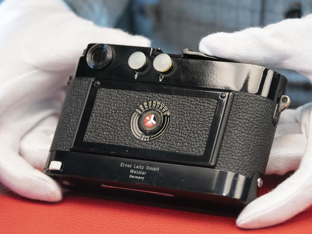 画像3: 希少なライカが1億2300万円で落札!