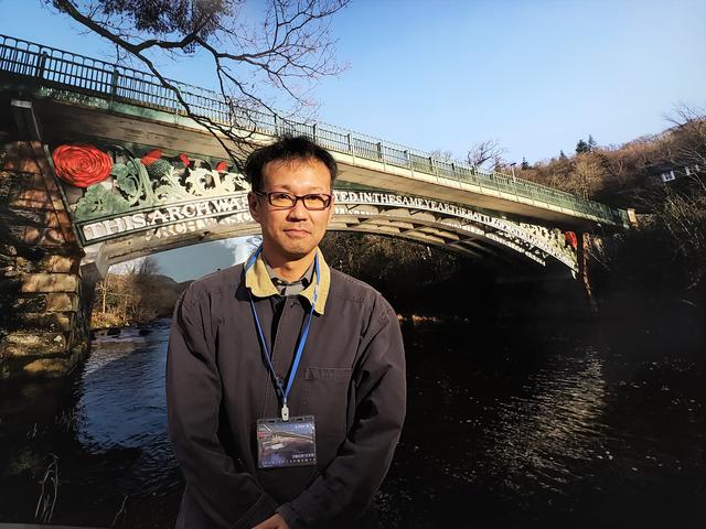 画像: 写真家の近藤太智さん。これからもライフワークとして、国内外の古い橋を撮影し続けていきたいそうです。
