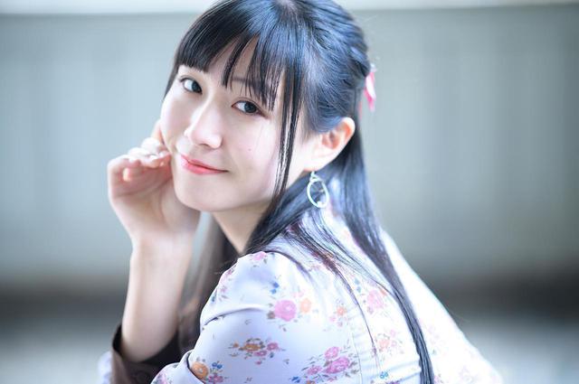 画像1: ポートレートPhotographer 河野英喜が撮影
Webカメラマンオリジナルコンテンツ『発掘!アイドル図鑑』
FILE No.025 りんか 4/4