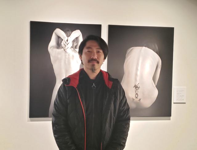 画像: 会場では温かく、丁寧に『文身』についてお話してくださった桐生眞輔さん。 桐生さんの『文身』のプロジェクトは現在まで約20人の方が参加。100人に文身を施すことを目標にされているそうです。
