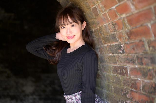 画像1: ポートレートPhotographer 河野英喜が撮影
Webカメラマンオリジナルコンテンツ『発掘!アイドル図鑑』
FILE No.028 小島まゆみ 2/4