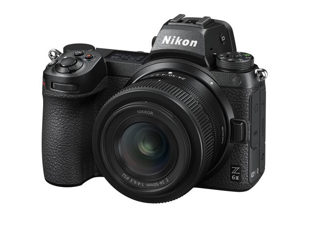 画像: ▲こちらはZ 6II。Z 24-50mmを装着した状態。