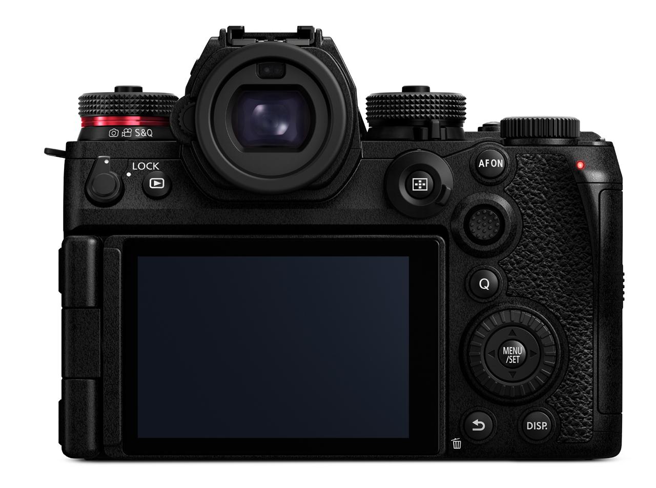 画像1: New Model Impression
パナソニック LUMIX S1Ⅱ
●実勢価格：45万5400円（ボディ 税込）
●Photo＆Text：豊田慶記