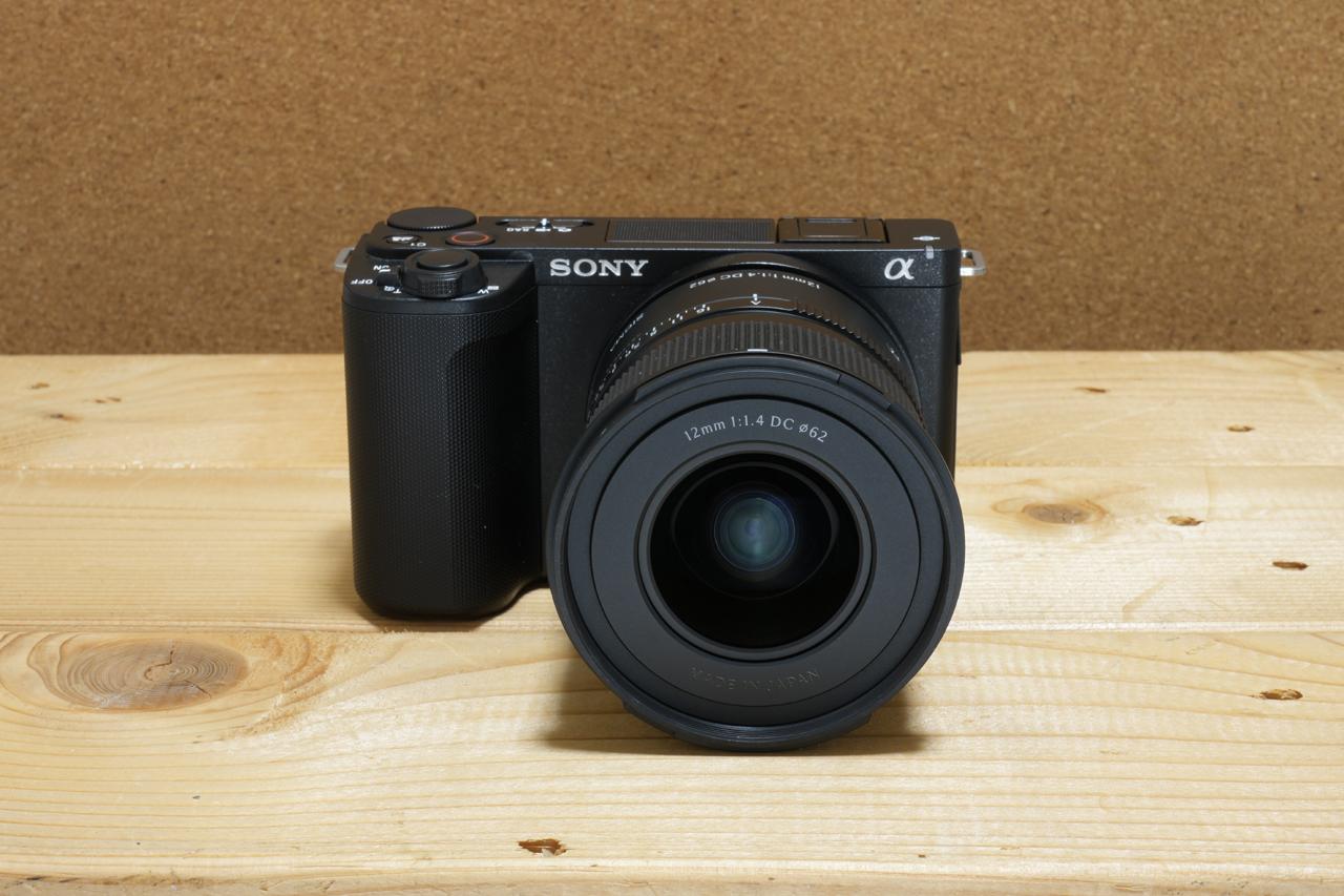 画像: 専用レンズを思わせるほどのフィット感!