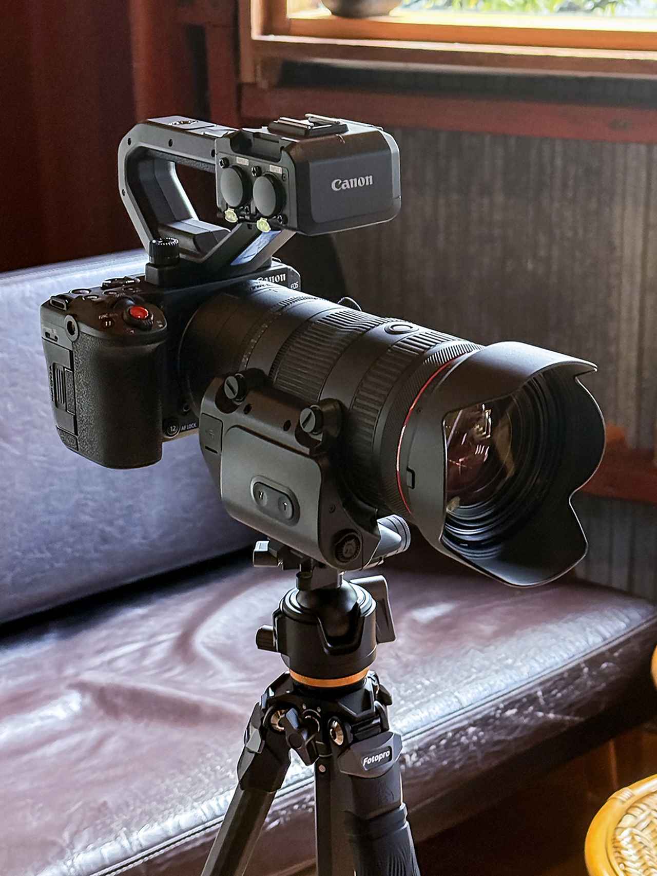 画像2: ニコン　ZR vs　キヤノン　EOS C50