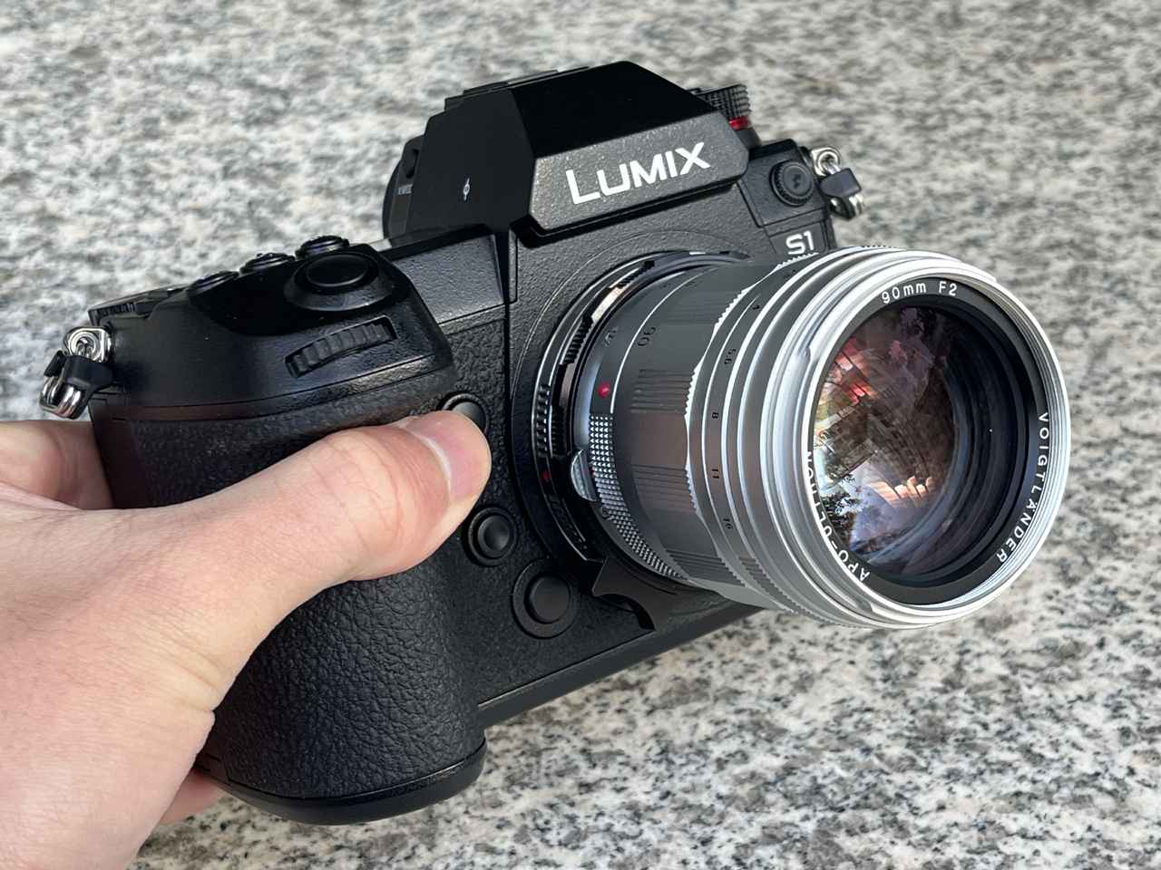 画像: Lens Impression! コシナ　Voigtlander APO-ULTRON 90mmF2 VM ●実勢価格：10万6200円（税込） ●photo＆text:豊田慶記 - Webカメラマン