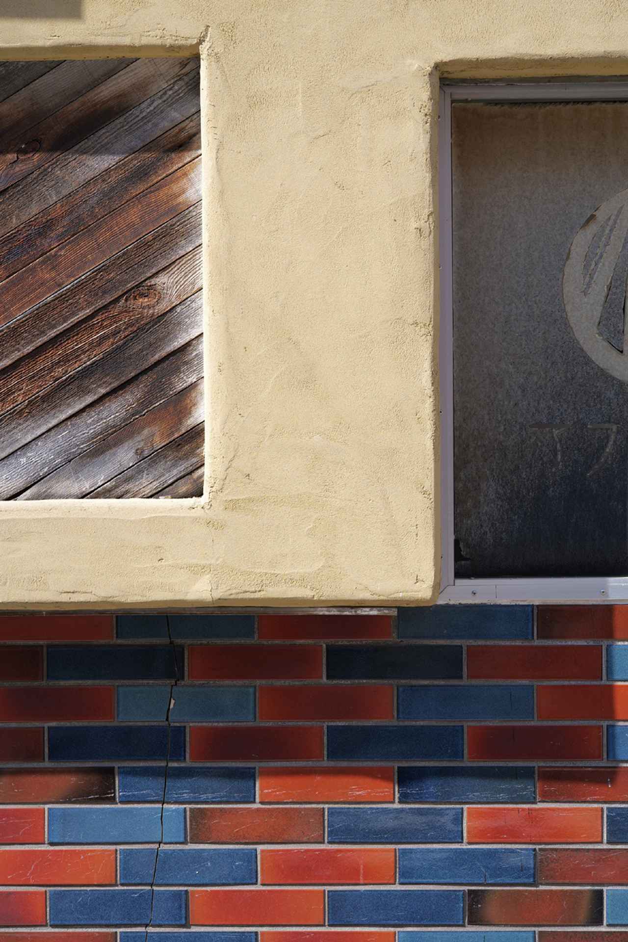 画像: 開放だと光量落ちがあるから、ということで2段絞ってパチリ。これがもうすげー切れ味でビックリ。このサイズのレンズがやっちゃイケない写りだと思いますぜ。 ■絞りF5.6 1/125秒 ISO125 ※フォトスタイル:ナチュラル