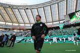 画像: 写真は2016年11月12日、東京V対C大阪戦。永井氏は昨季限りで現役を引退し、現在は東京Vのユース監督兼GM補佐を務めている