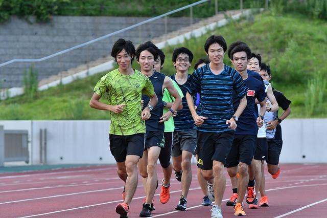画像: 慶應大競走部は2017年に「慶應箱根駅伝プロジェクト」を発足させ、1994年の70回大会から途絶えている箱根駅伝出場を目指す。“塩こうじ”効果は果たして……