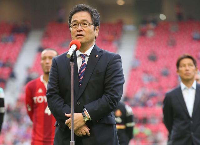 画像: 日本サッカー界におけるGMの先駆けだった久米氏(写真は名古屋時代) 写真◎J.LEAGUE PHOTOS