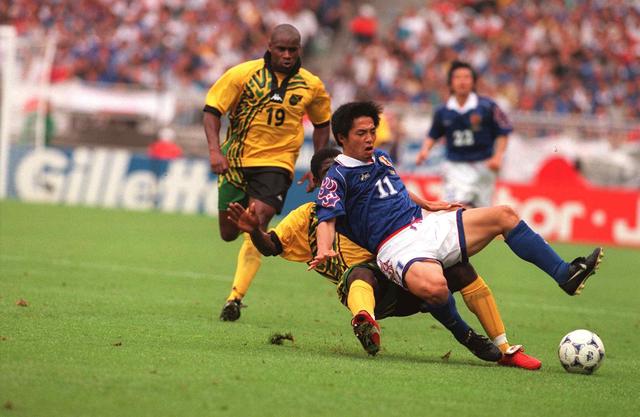 画像: ジャマイカ戦に途中出場した小野伸二(写真◎Getty Images)