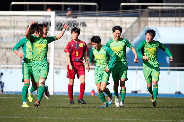 3回戦】10人ずつの壮絶PK戦、仙台育英が日大藤沢を撃破 - サッカー