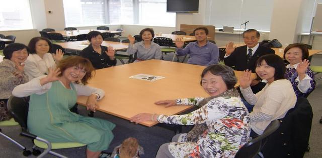 画像: 【帰国後交流会】お久しぶり~!こないだの旅行は楽しかったわね~! こっちの旅行も楽しかったのよ~!お互いの思い出話に華が咲きます!