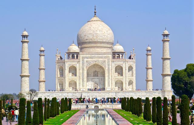 画像: タージ・マハル(インド)登録基準(ⅰ) 提供:世界遺産オンラインガイド worldheritagesite.xyz