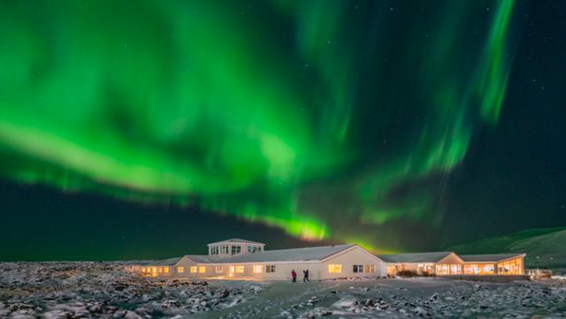 画像: ホテルの外がオーロラ観測地です(Northern Light Inn提供)