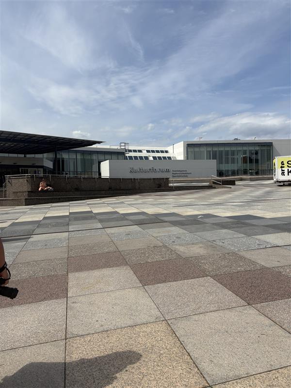 画像: ベルリン絵画館の外観　弊社スタッフ撮影