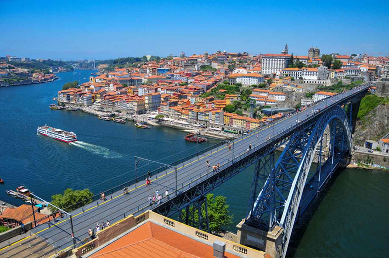 画像: 『エミレーツ航空利用（成田～リスボン間）／1度に2ヵ国を楽しめる！聖地サンチャゴとポルトガル 8日間』｜クラブツーリズム