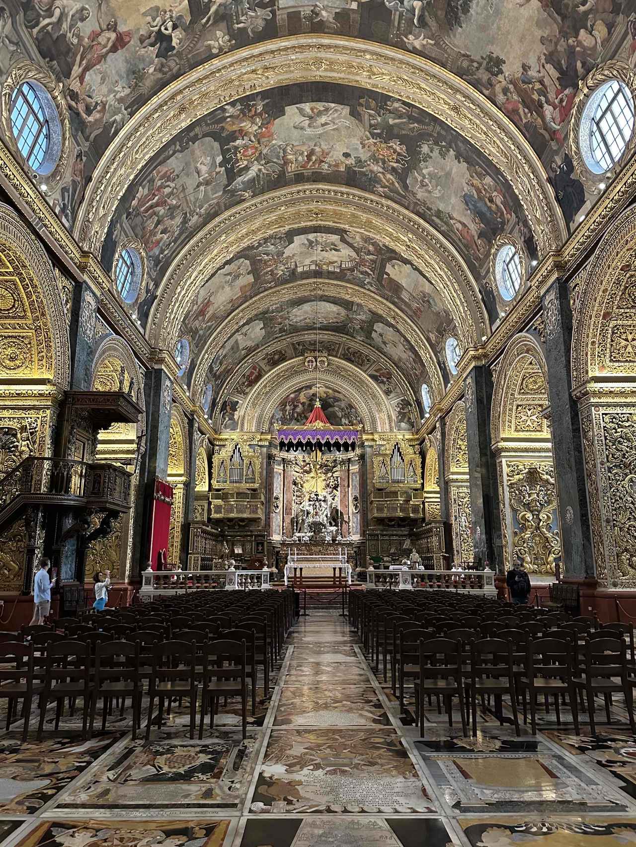 画像: 聖ヨハネ大聖堂内部写真　弊社スタッフ撮影　（2023年7月）