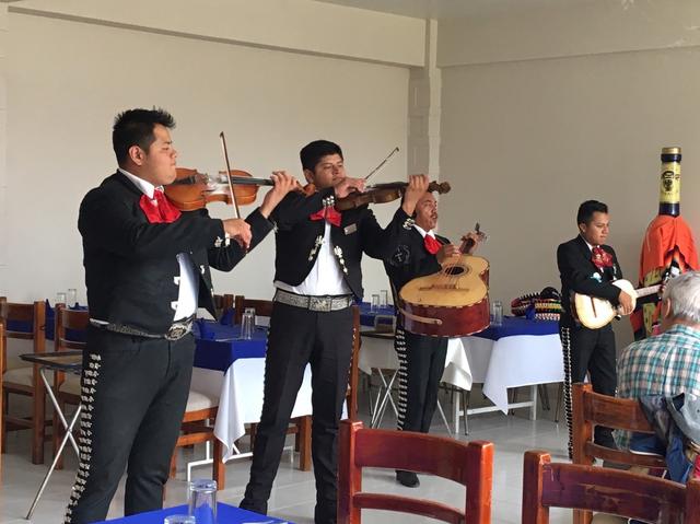 画像: 昼食レストランではマリアッチの演奏を聴きながら、メキシコ料理をお楽しみいただけます♪(イメージ)