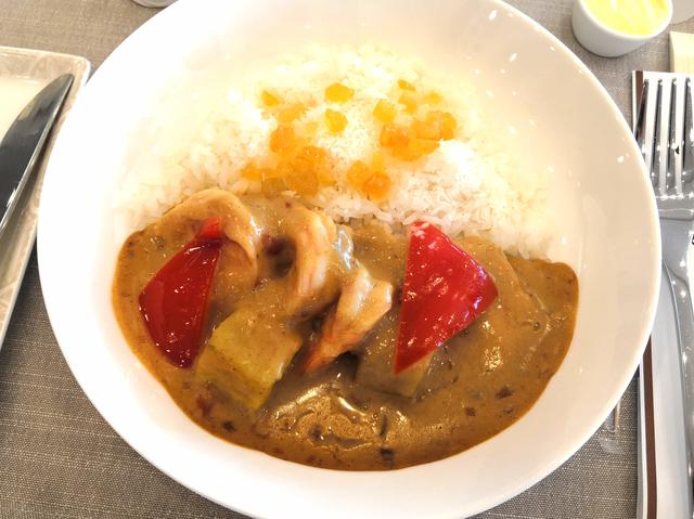 画像: ココナッツ風味のカレー
